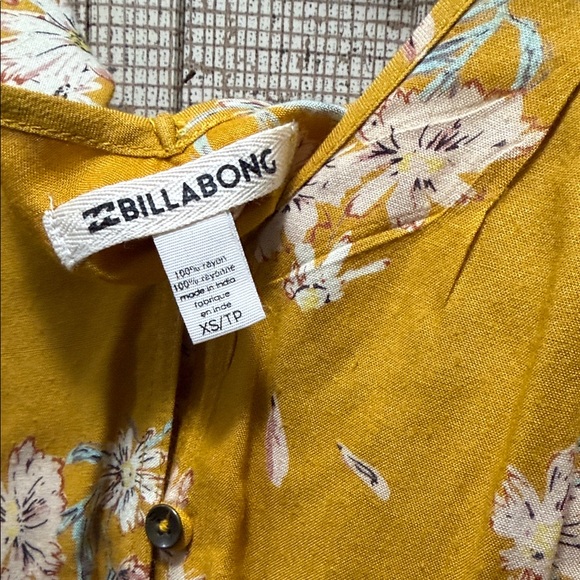 Billabong Mustard Floral Button-Down Shirt - Picture 3 of 4